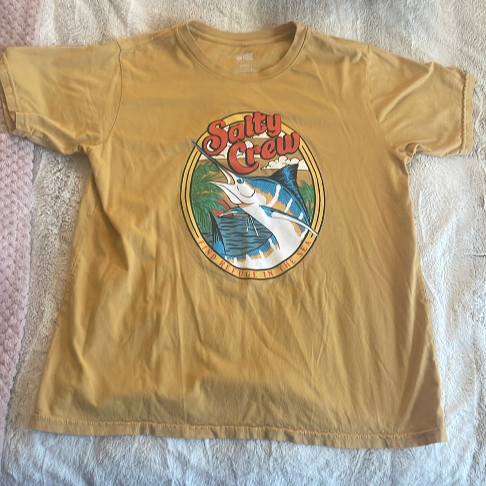 ~Salty Crew Tee Shirt 
~Mustard